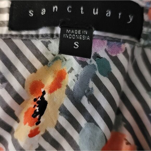 Sanctuary Floral Striped Button Up Shirt Size Small - Picture 6 of 7